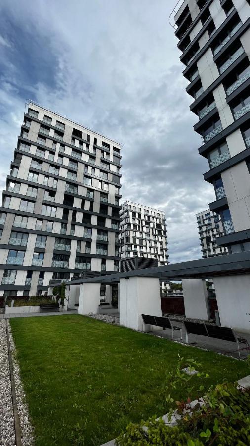Residence Garden Tower - 8 Min Do Centra, Garaz Πράγα Εξωτερικό φωτογραφία